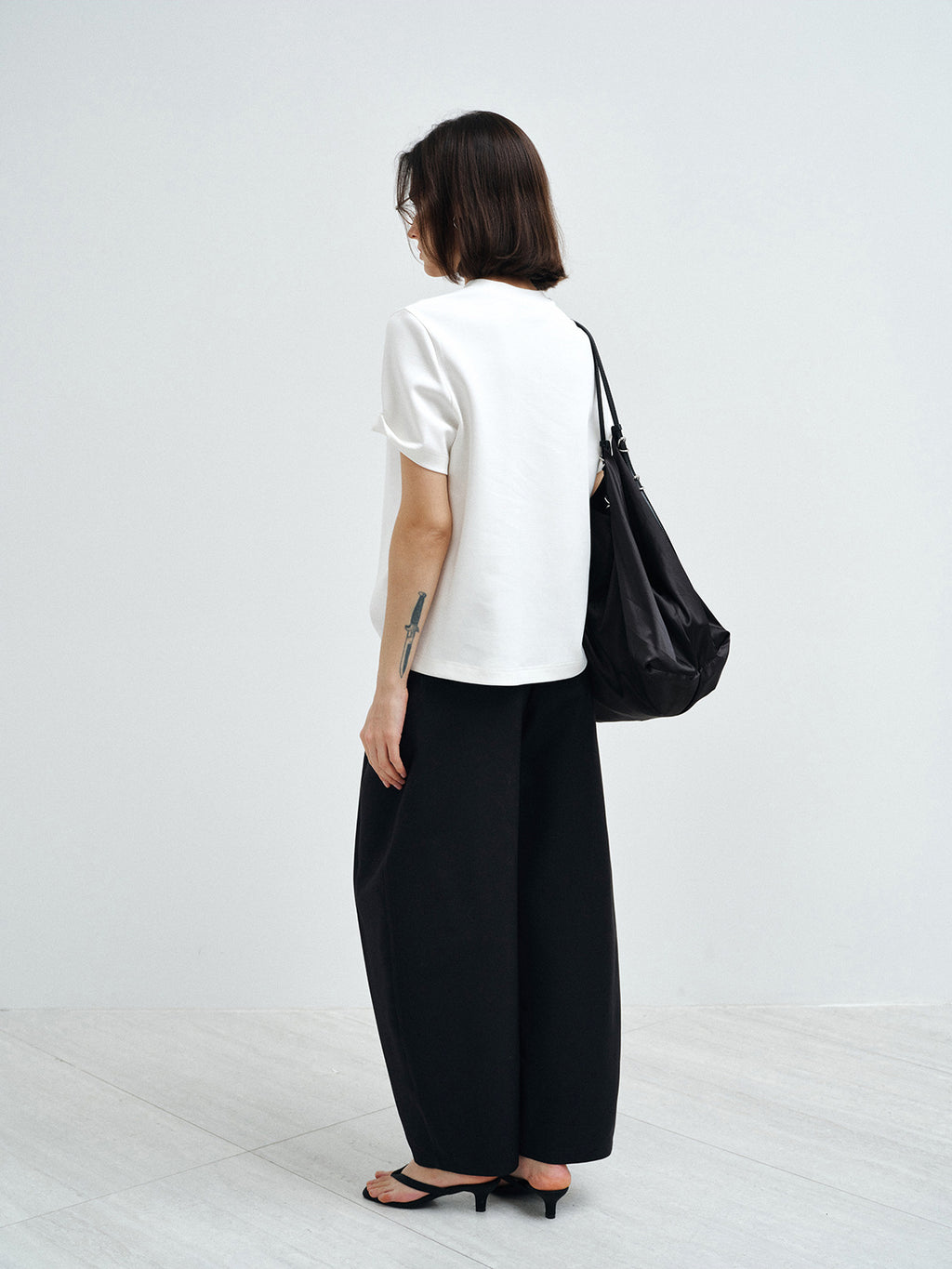 AIR LAYER CASUAL T-SHIRT