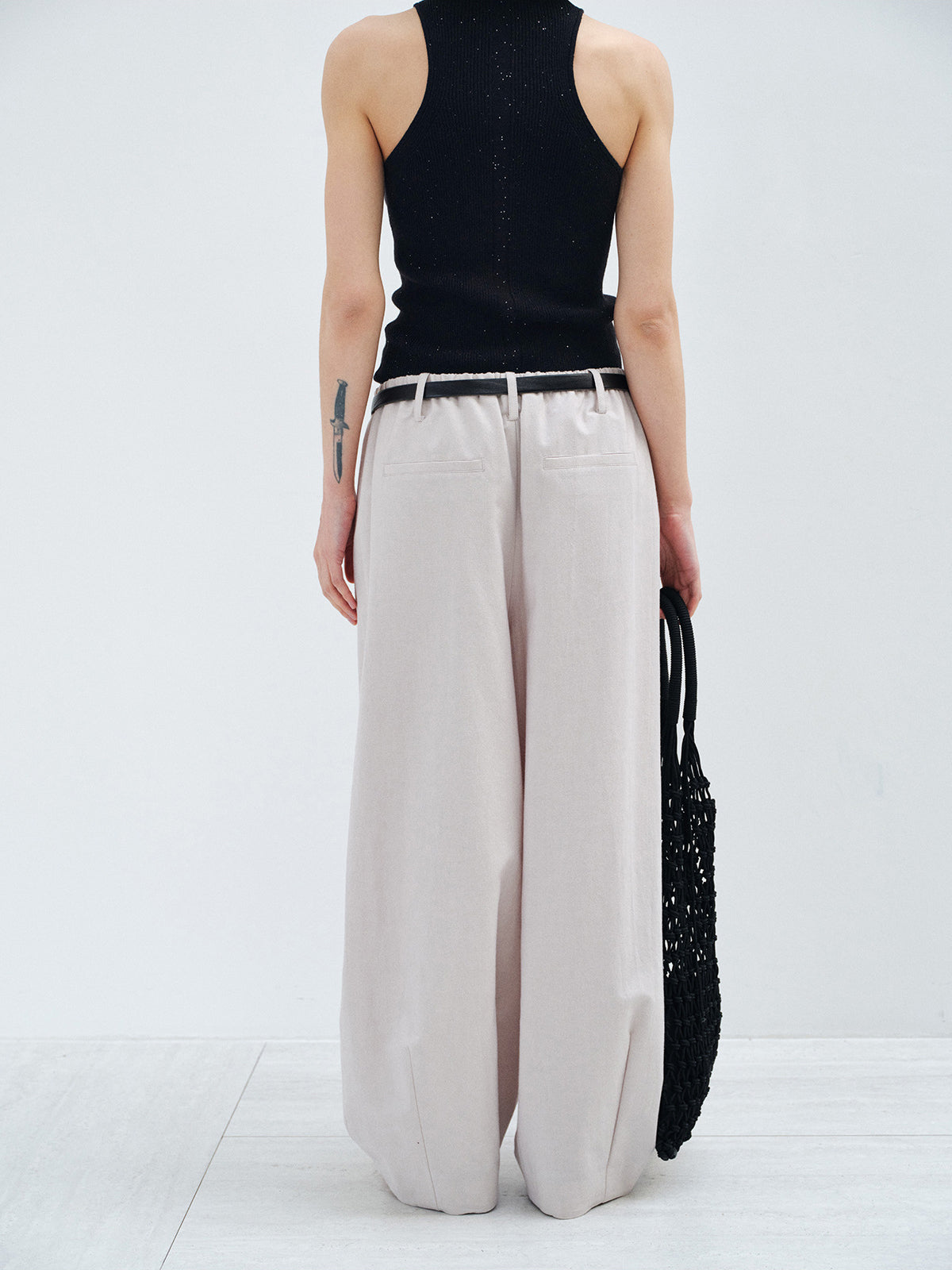 ELASTIC WAIST STRAIGHT LEG PANTS