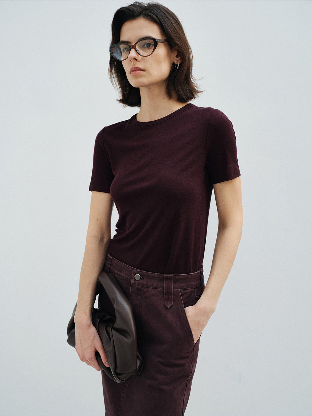 BREATHABLE SLIM FIT SHORT SLEEVE T-SHIRT