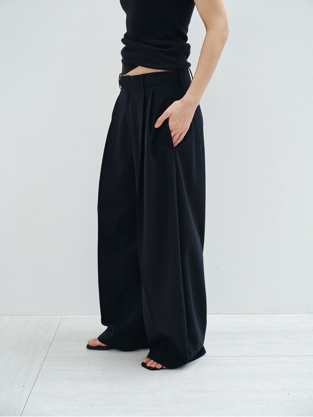 PLEATED WOOL BLEND CASUAL DRESS PANTS