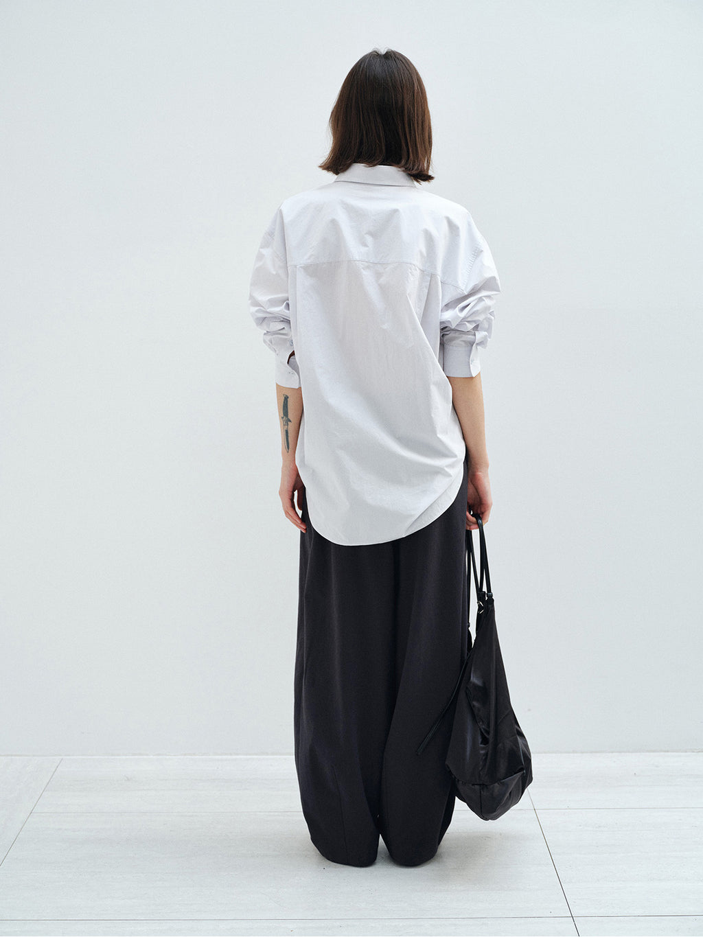 ELASTIC WAIST STRAIGHT LEG PANTS