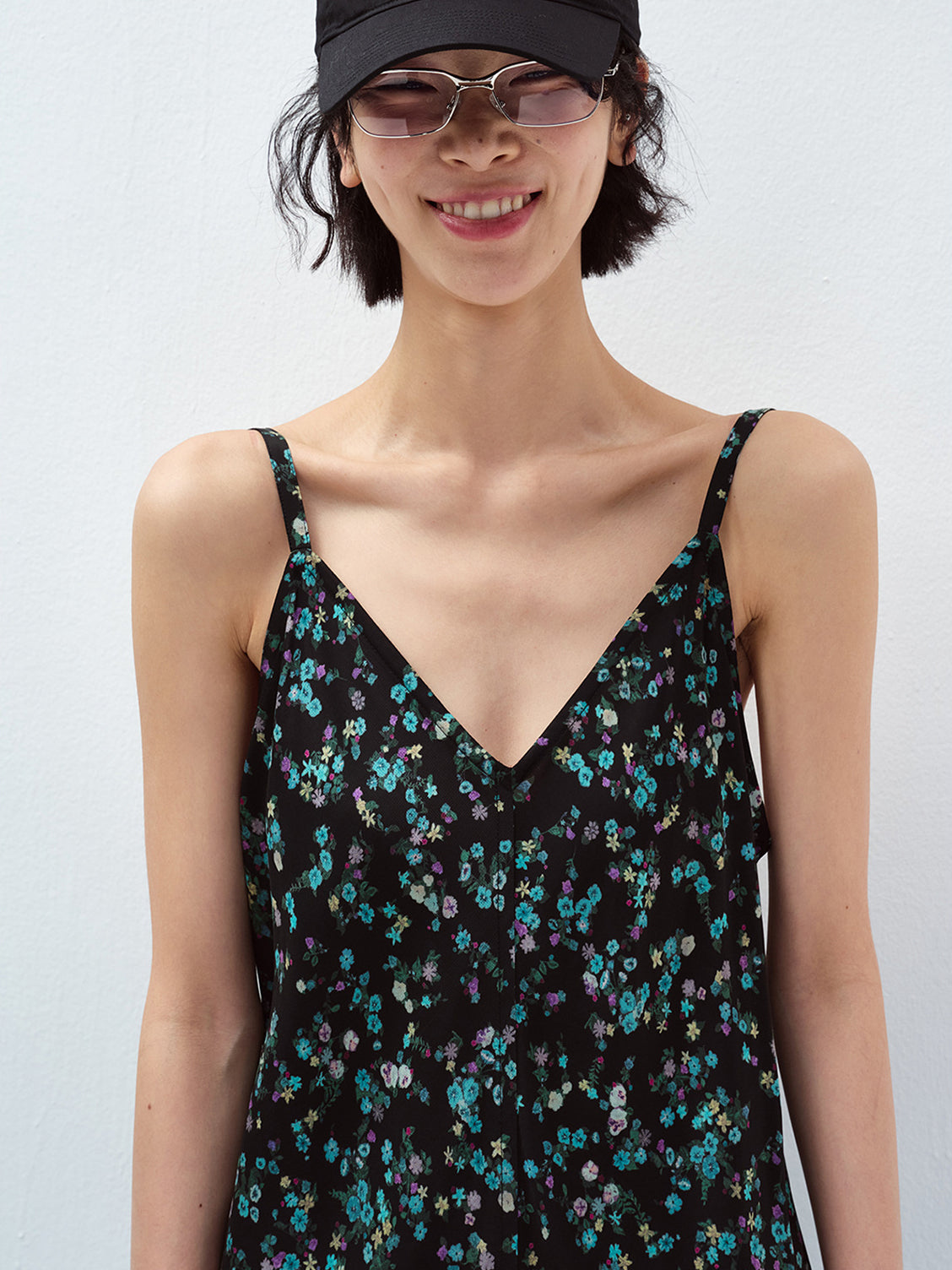 SLEEVELESS OPEN BACK MIDI DRESS
