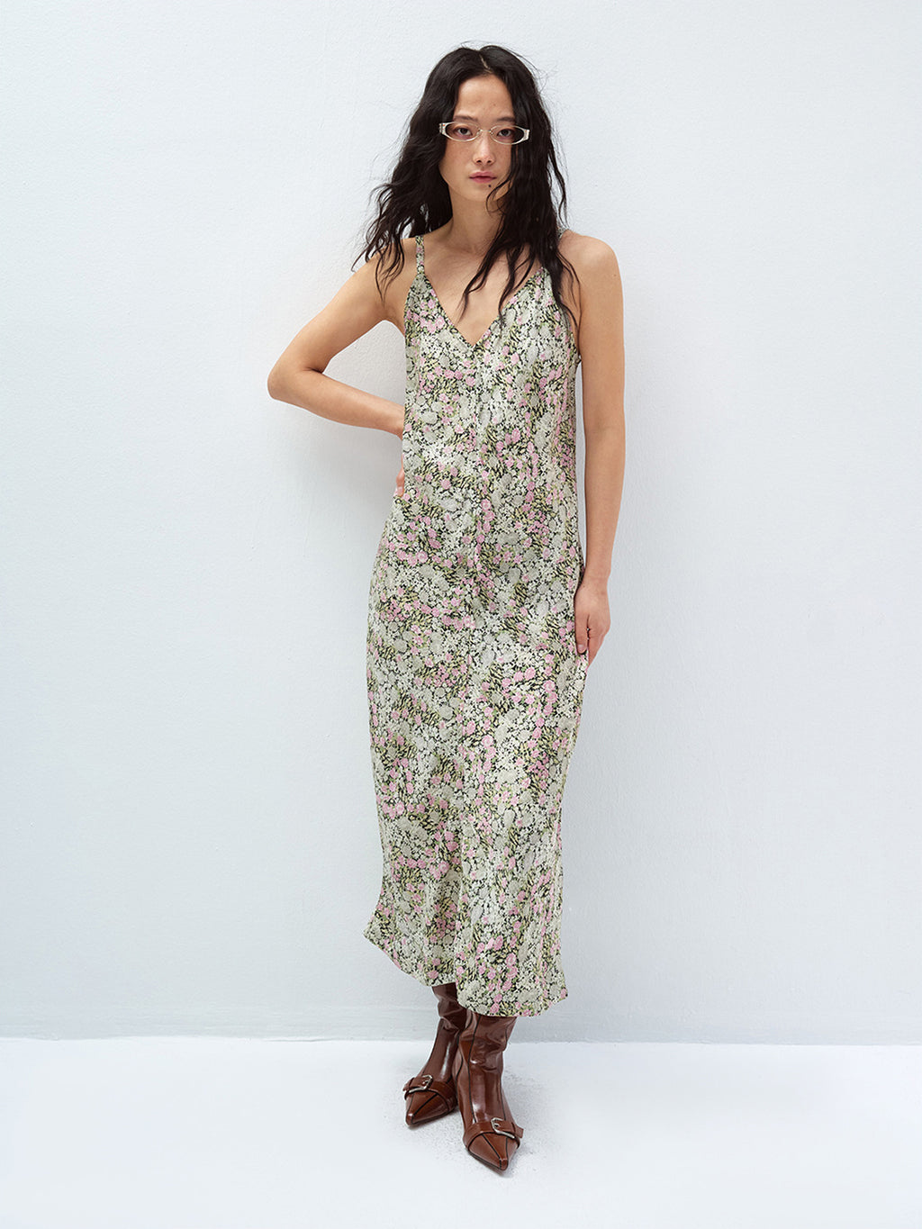 SLEEVELESS OPEN BACK MIDI DRESS
