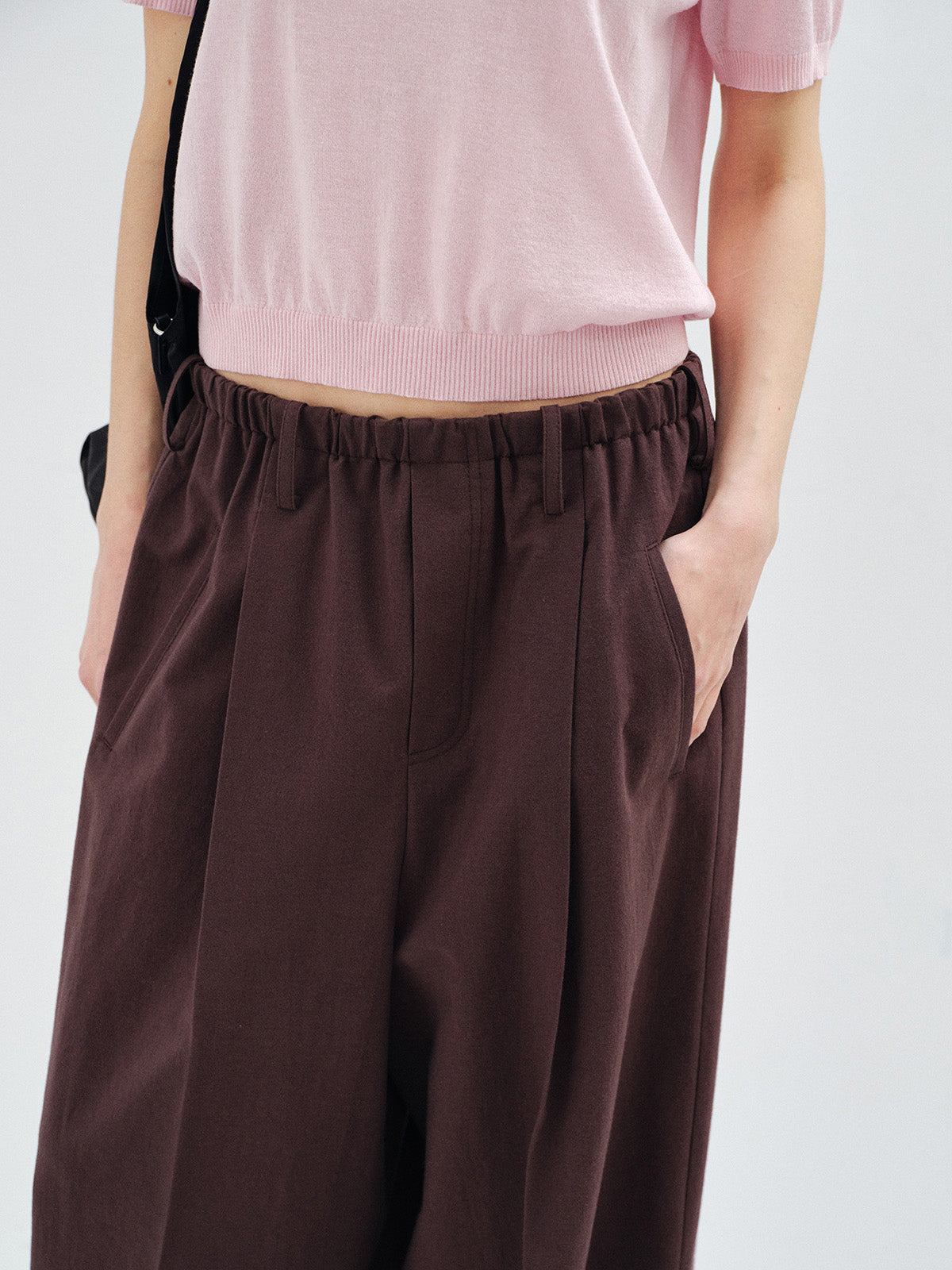 ELASTIC WAIST STRAIGHT LEG PANTS