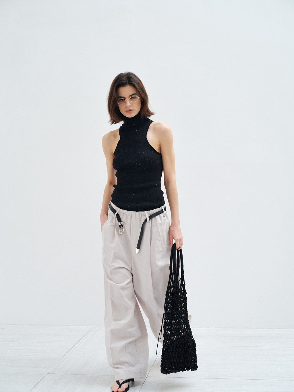 ELASTIC WAIST STRAIGHT LEG PANTS
